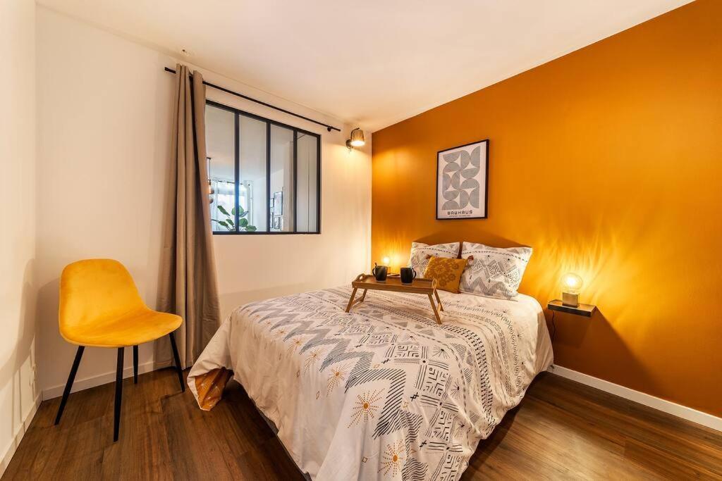 Le Cocon Retro-Chic A La Capitale Apartment Saint-Denis Luaran gambar